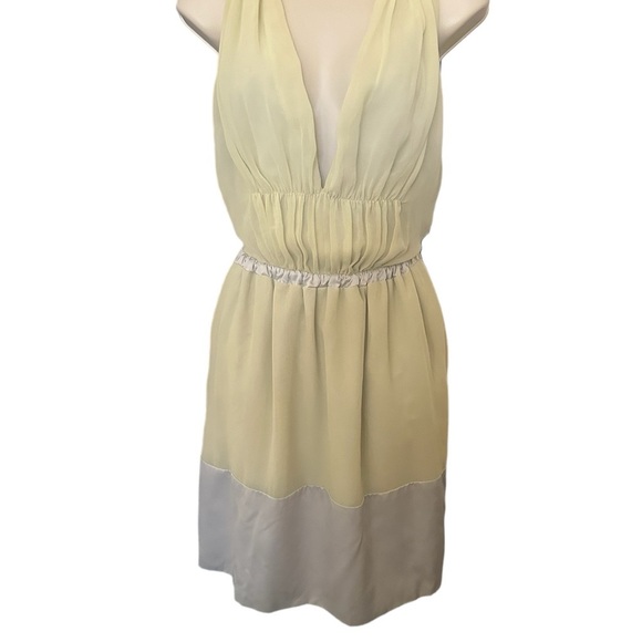 BCBGeneration Light Yellow color block Dress Sz 10 - Picture 2 of 7